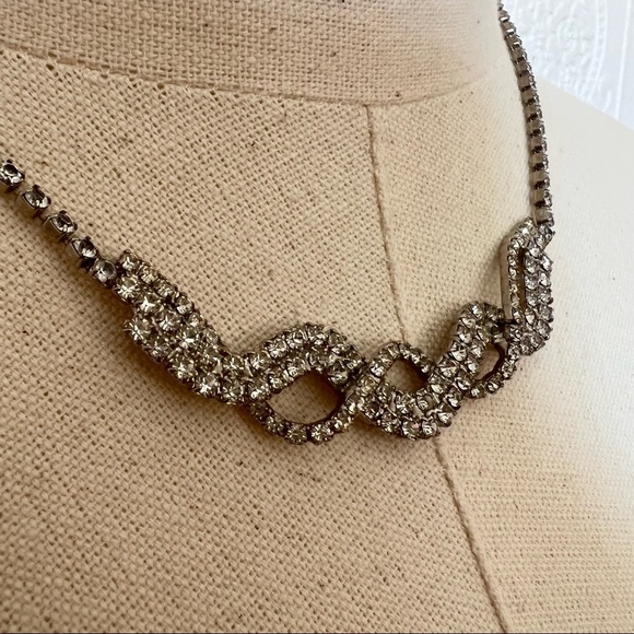 Vintage Twisted Rhinestone Necklace 1980s - Picture 5 of 6